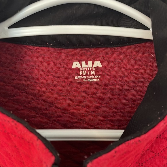 Alia Zippered Light Coat - Picture 2 of 5